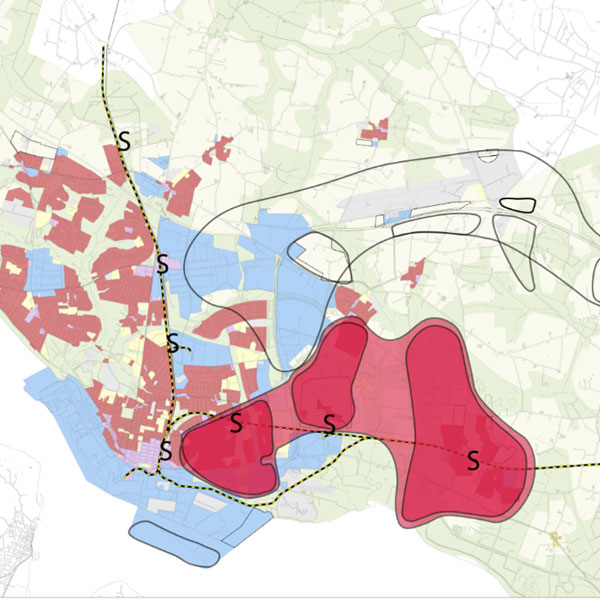 Fremtidig boligudvikling planlægges øst for Esbjerg langs jernbanen med flere stationer (S).